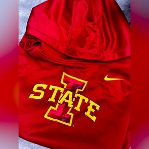 Nike Dri Fit Hoodie - Youth XL